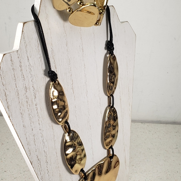 Gold Tone Hammered Style  Necklace & Bracelet 2 Piece Set - Picture 8 of 12